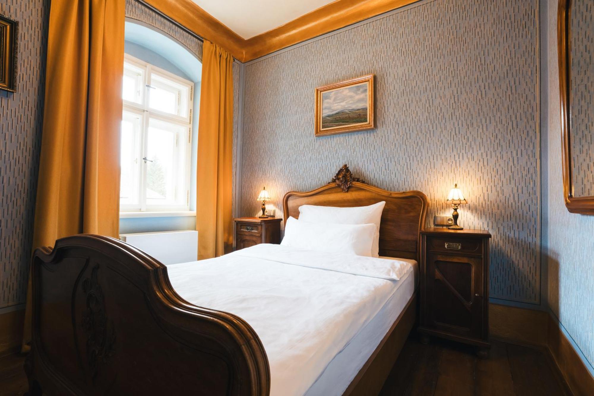 Hotel Latran Cesky Krumlov Exterior photo